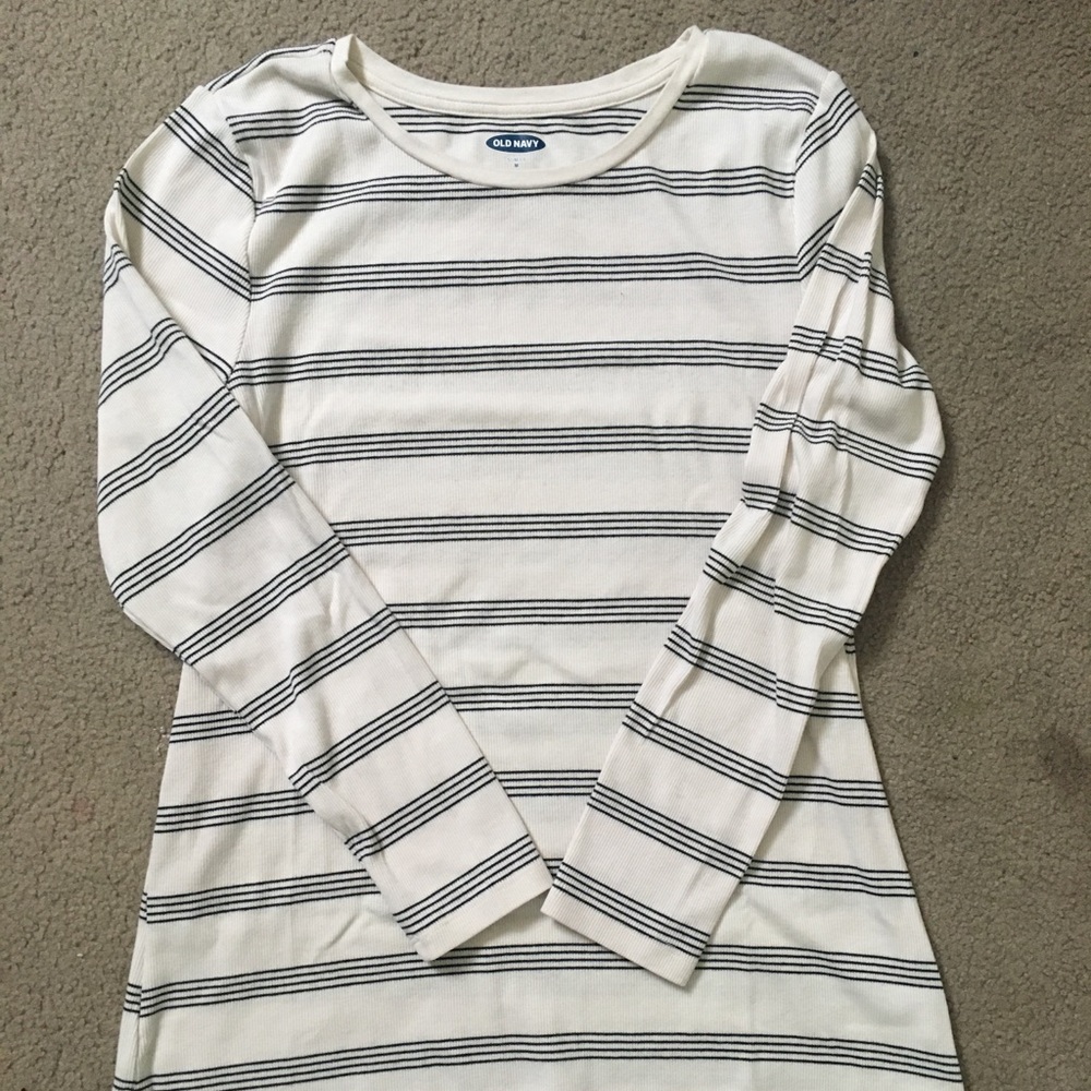 long sleeved t-shirt